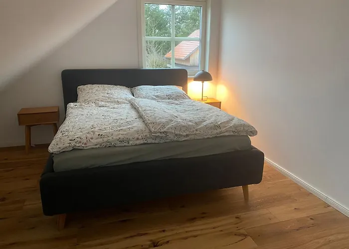 Am Schilfweg Mit Kanu *